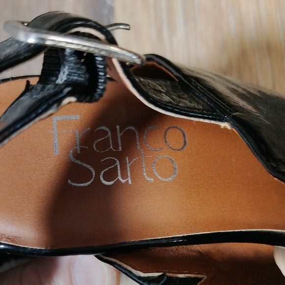 Franco Sarto Black Sandals Sleek Design - Picture 2 of 8